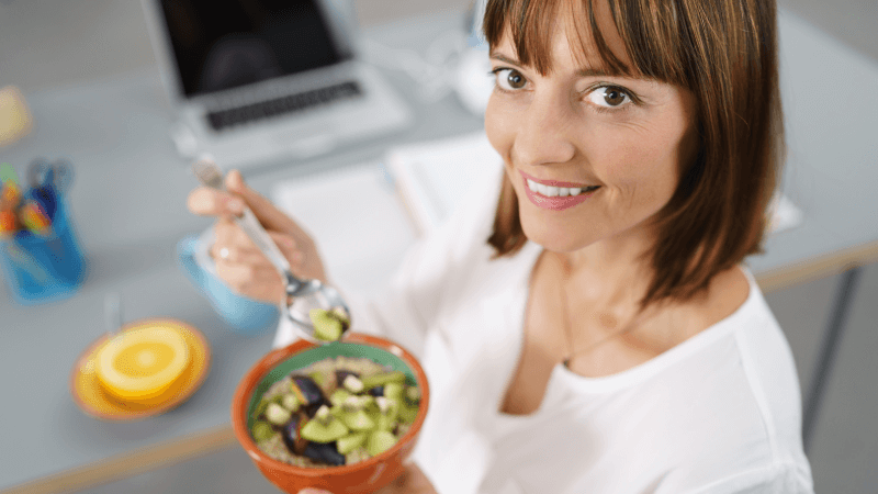alimentos para a menopausa - Dra. Mila Cerqueira