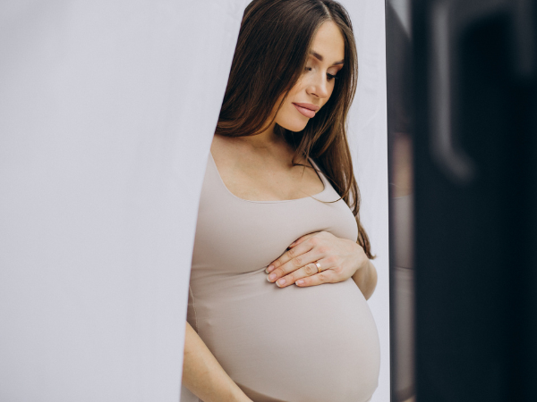 Mais de 40 e deseja ser mãe? Você não está sozinha - Dra Mila Cerqueira Ginecologista Florianopolis
