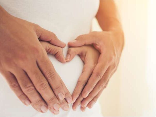 O que é reserva ovariana e qual seu papel na fertilidade feminina? - Dra Mila Cerqueira - ginecologista Florianópolis